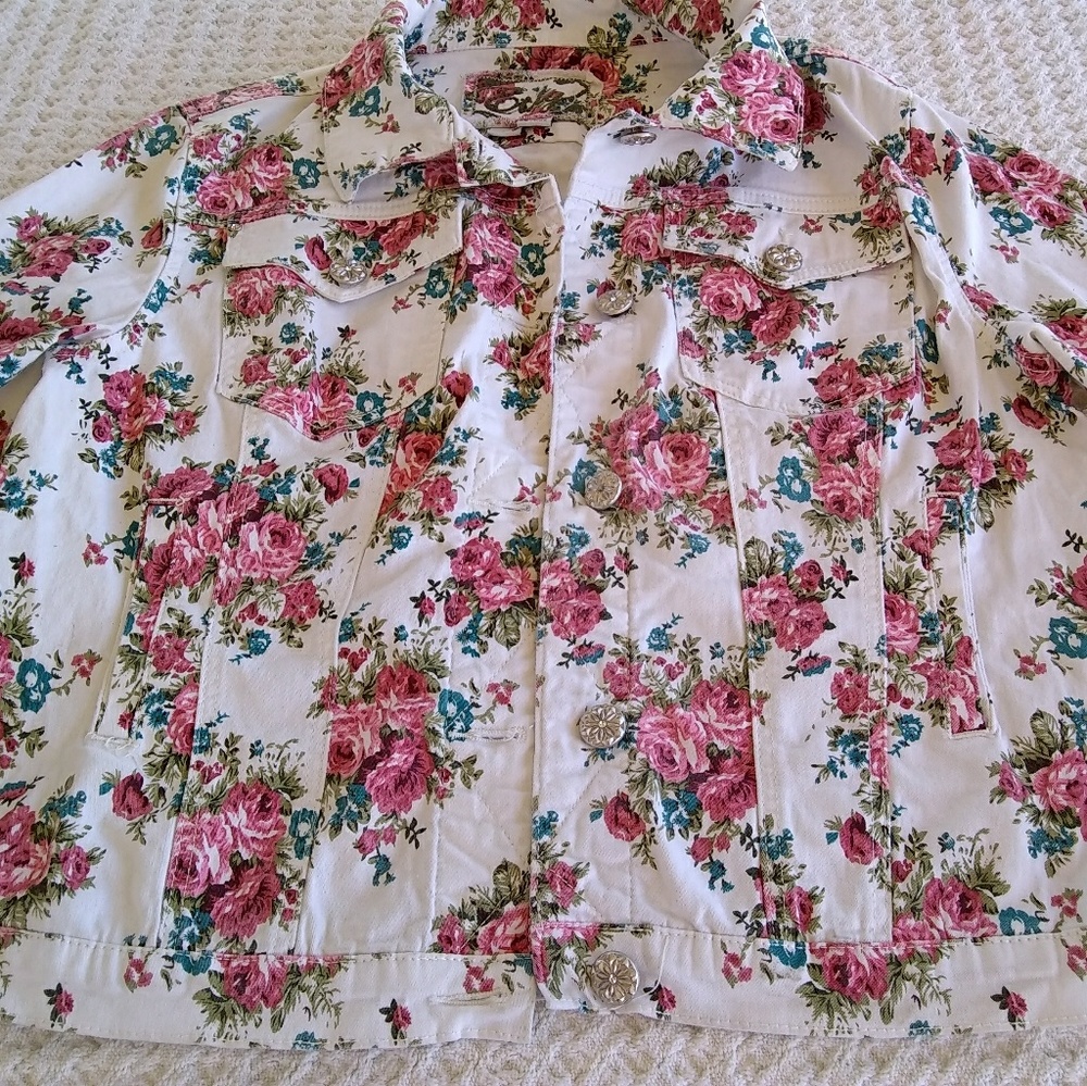 Floral Denim Jacket size Large